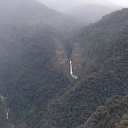 1.Cascada Rio Ulba